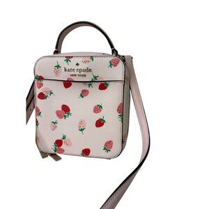Kate Spade New York Staci Daisy Wild Strawberries Vanity Crossbody Purse